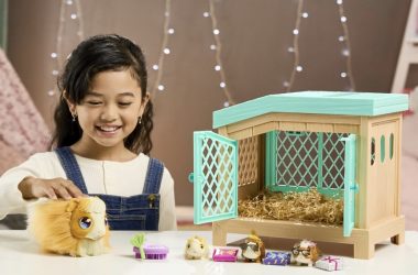 Cute!  Little Live Pets Mama Guinea Pig with Hutch Just $43 (Reg. $65)!